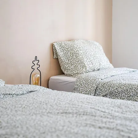 Emplacement Proche - 4 Personnes Apartment *