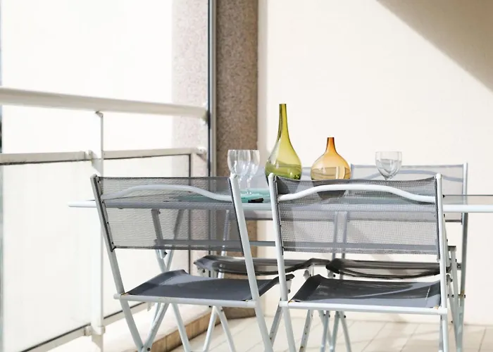 公寓 Emplacement Proche - 4 Personnes 莱萨布勒-多洛讷